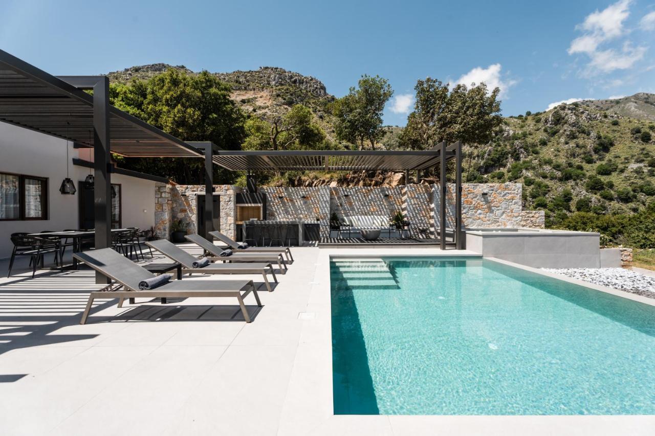 Eumelia Iconic Villa, With Heated Pool & Whirlpool, By Thinkvilla Asi Gonia Exterior photo